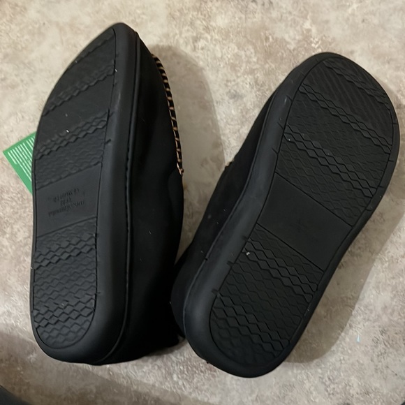 Vonmay Men's Slippers !!!😍😍 - Picture 2 of 3